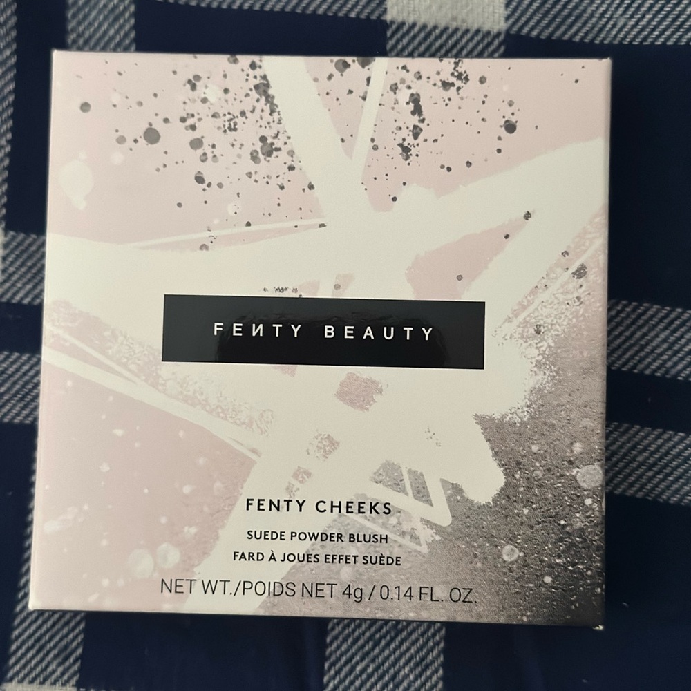 Fenty Cheeks Suede Powder Blush by Fenty Beauty - Petal Poppin’